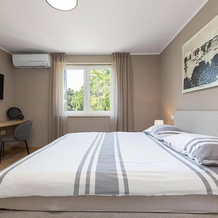 Vista Mare Apartment Пореч Экстерьер фото