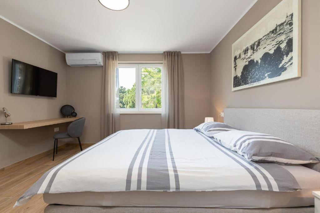 Vista Mare Apartment Пореч Экстерьер фото