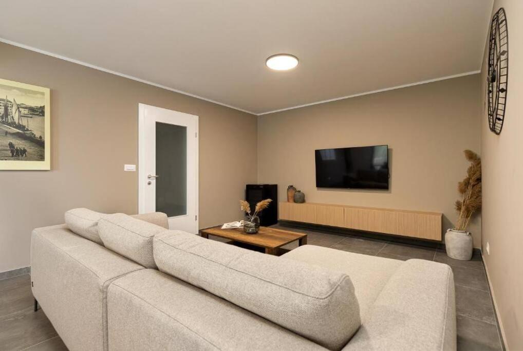 Vista Mare Apartment Пореч Экстерьер фото