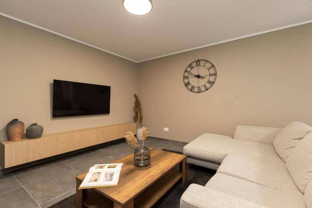 Vista Mare Apartment Пореч Экстерьер фото