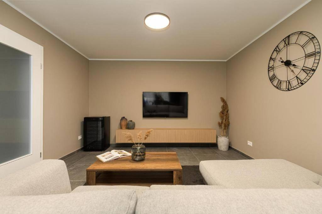 Vista Mare Apartment Пореч Экстерьер фото
